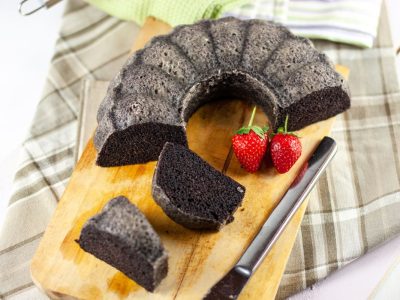 Bolu Ketan Hitam