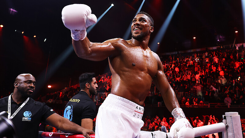 Anthony Joshua Dari Peraih Emas Olimpiade Ke Ikon Tinju Dunia