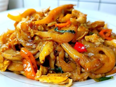 Tumis Ayam Suwir Pedas Manis Perpaduan Rasa Yang Bikin Nagih