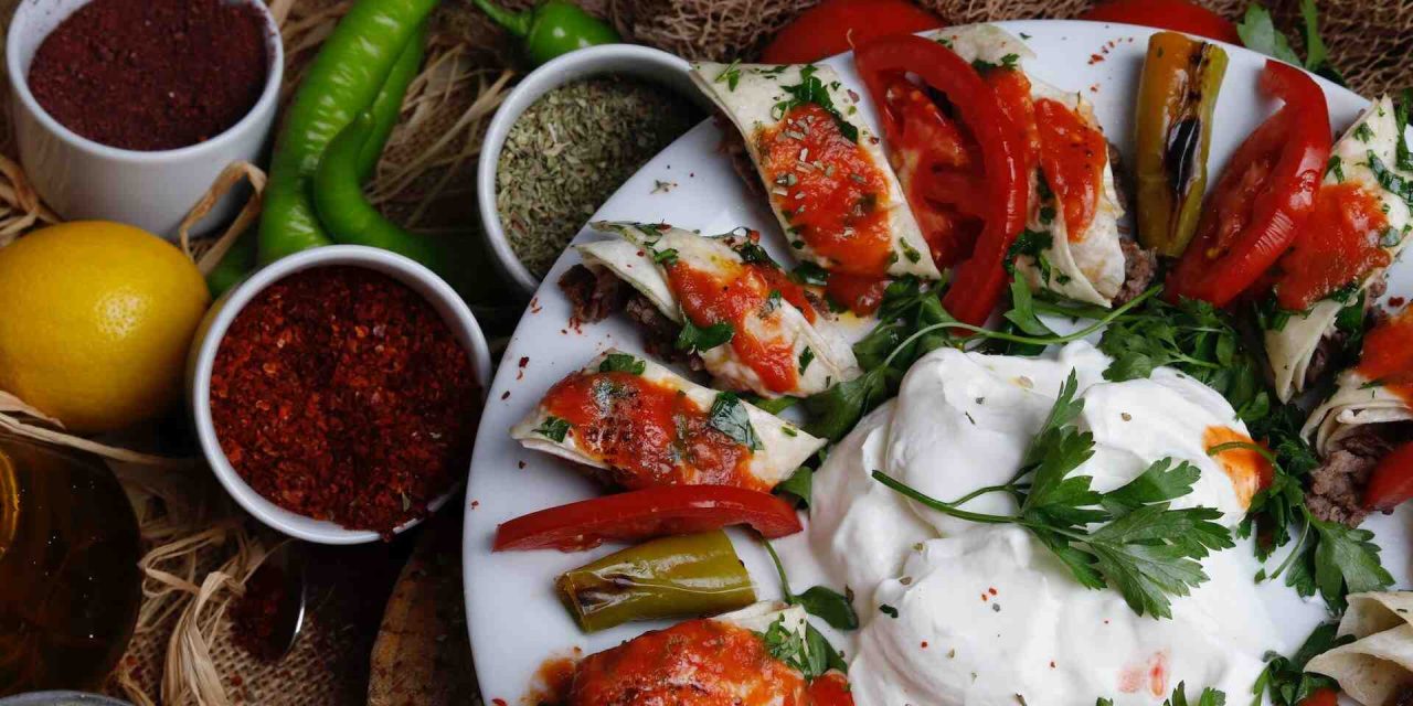 Beyti Kebab Sajian Daging Gurih Dengan Balutan Roti Lembut