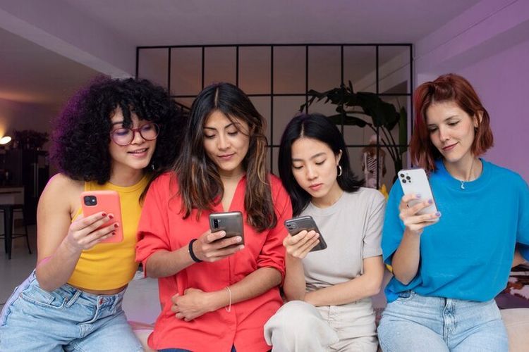 Gen Z Jadi Akselerator Pertumbuhan E-Wallet di Indonesia