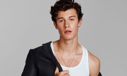 Shawn Mendes Penyanyi Muda Bersuara Emas Asal Kanada