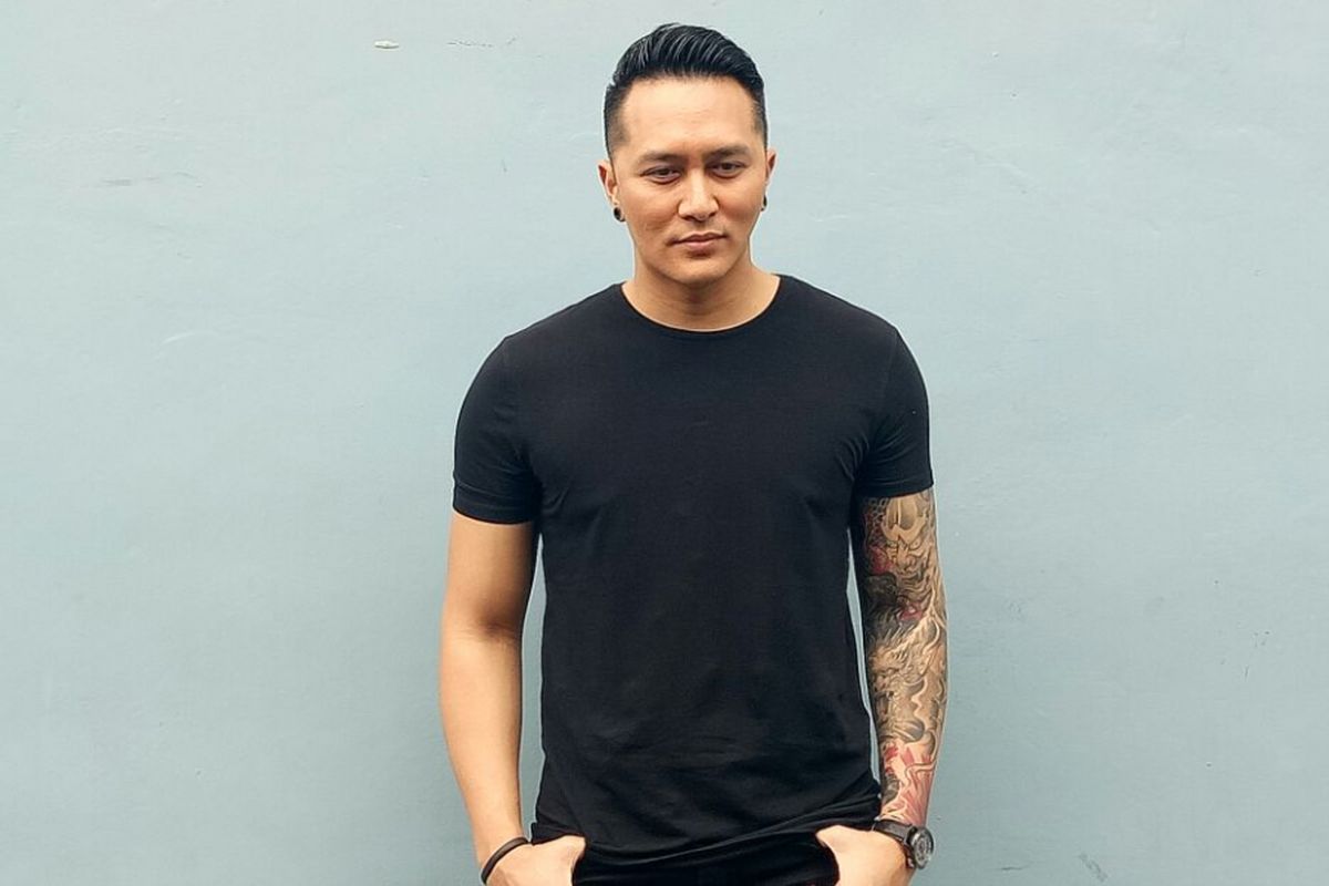 Demian Aditya, pesulap dan ilusionis yang tergugat dalam perkara cerai