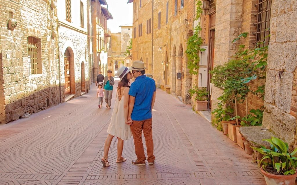 Destinasi Romantis Di Austria, Cocok Buat Liburan Bareng Pasangan!