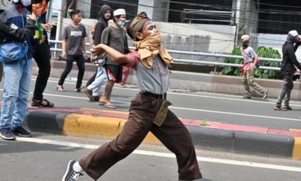 Kenakalan Remaja Sangat Berdampak Negatif, Harus Lakukan Ini!