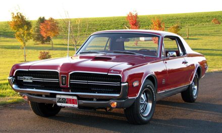 Mercury Cougar 1968 Muscle Car Amerika Mewah Pada Masanya