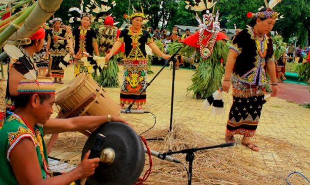 Tradisi Ngaju Melahoi Upacara Adat Suku Dayak Yang Sakral